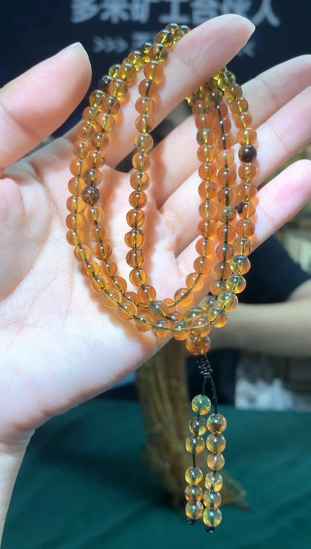 琥珀颈饰未镶嵌老王严选