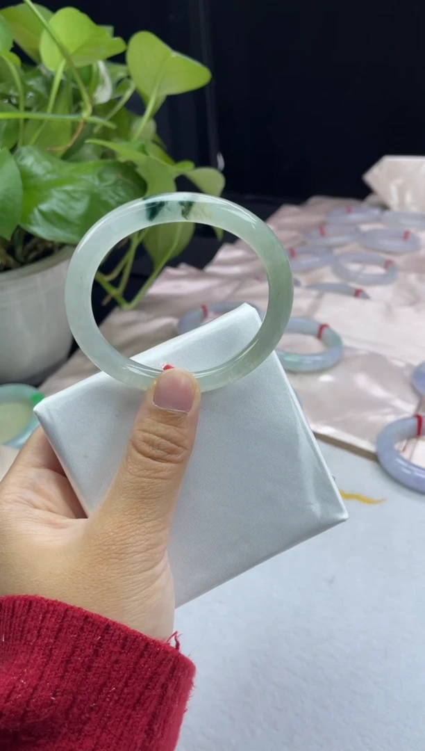 未镶嵌17#定制翡翠天然A货翡翠手镯50-51正圈圈口（贵妃）