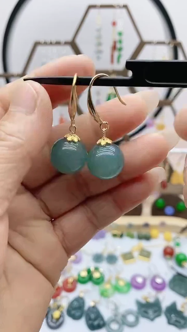 未镶嵌石英质玉（天山翠）耳饰59