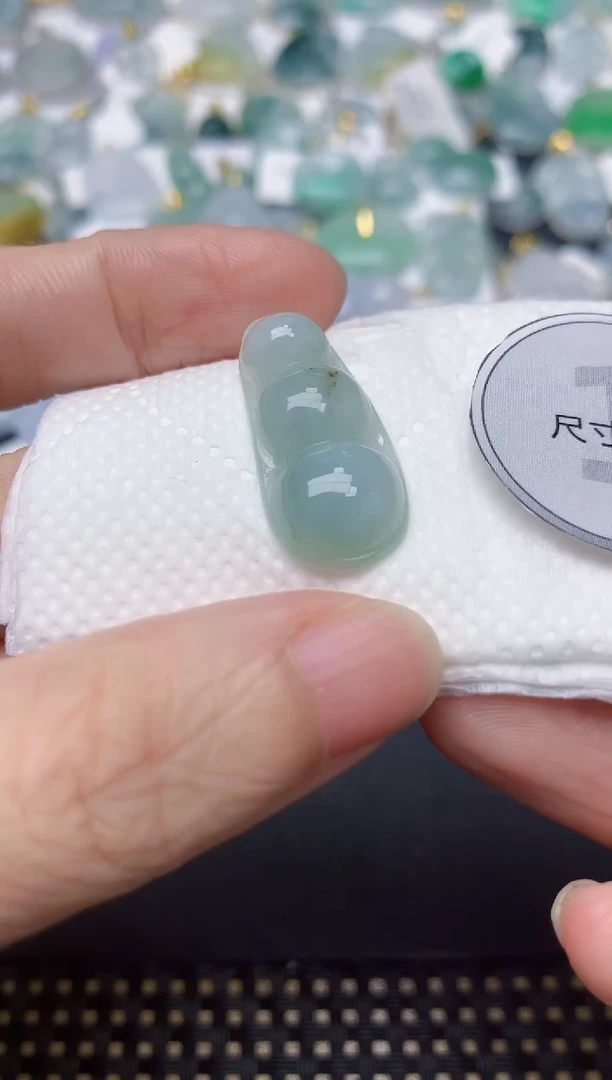 颈饰未镶嵌翡翠天然缅甸A货翡翠