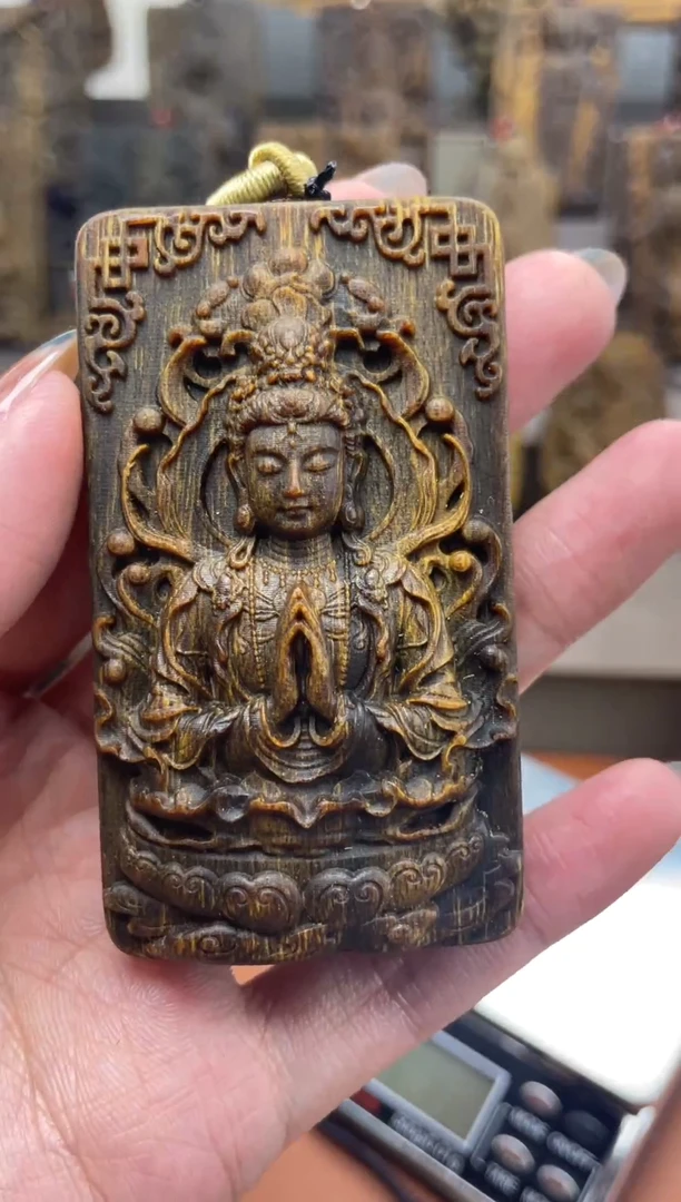 木木雕款芽庄  新款 莲花 观音  7cm送养香瓶