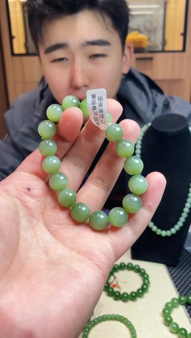 颈饰未镶嵌和田玉和田玉碧玉猫眼手串12mm