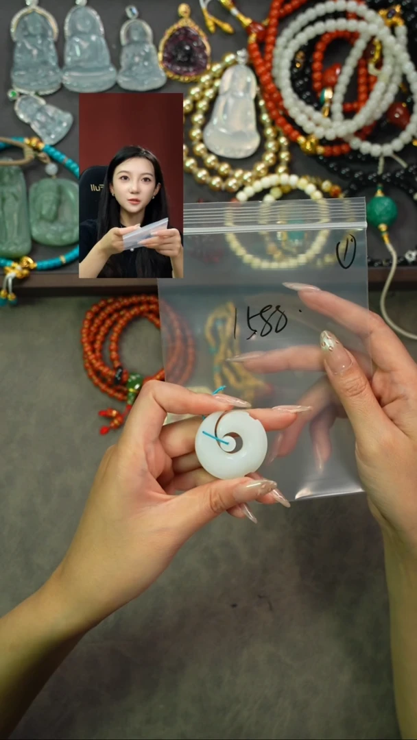 和田玉未镶嵌吊坠(不含链)嗨***吗遇见匠心品质回血
