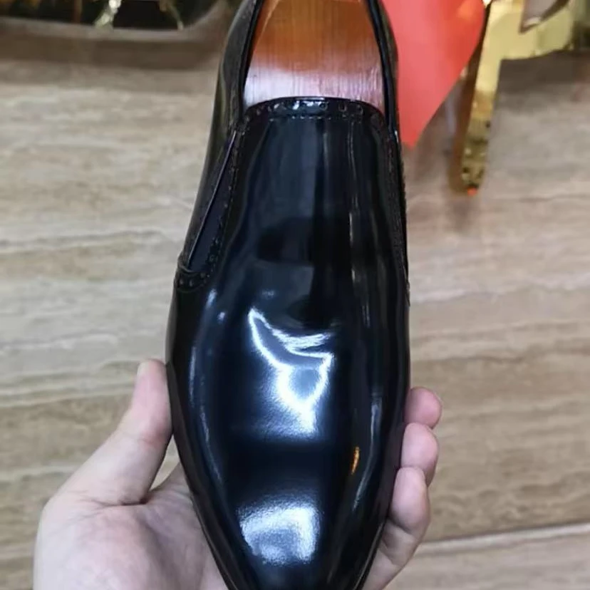 新款高品质全皮面休闲百搭男鞋