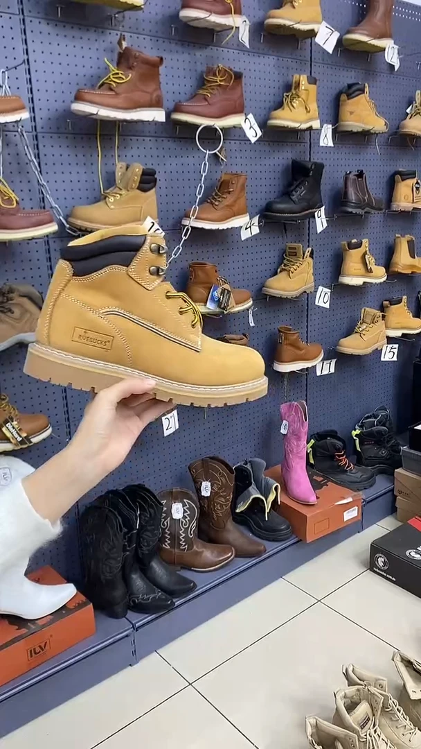 牛皮 42.5码，84703，运动鞋码，工装靴默认瑕疵