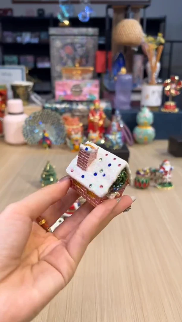 200七宝粉色小雪屋