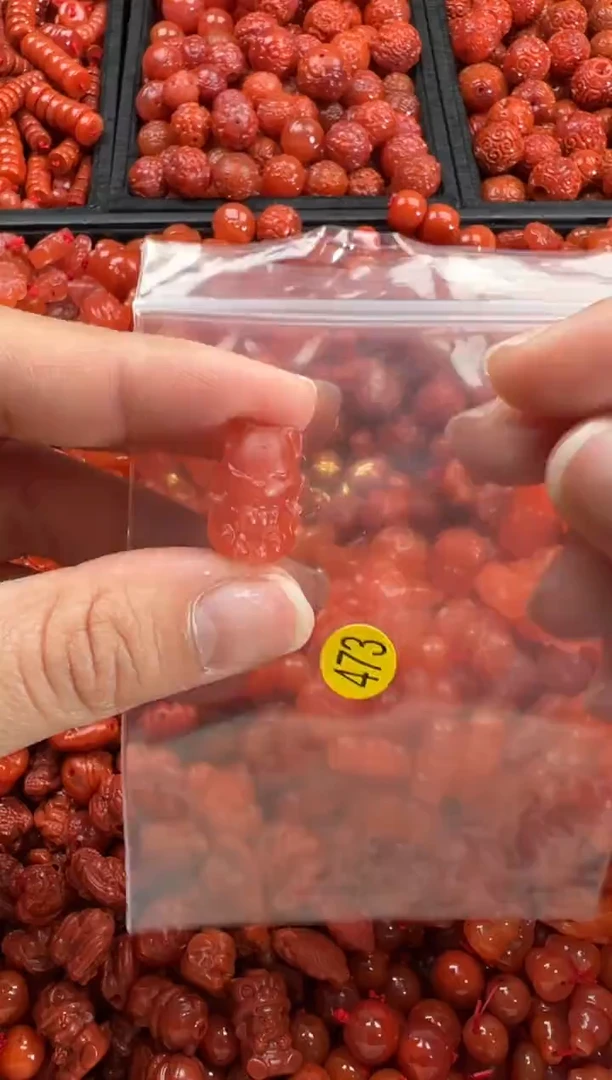 【闪购商品】南红玛瑙颈饰未镶嵌1