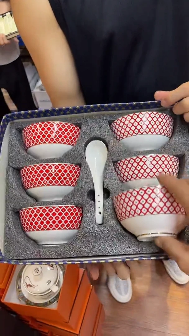 杯鸿辉家品牌瓷器，京东包邮！