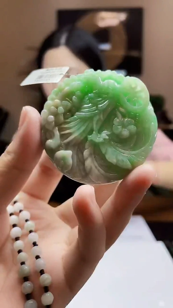 未镶嵌定制翡翠吊坠135