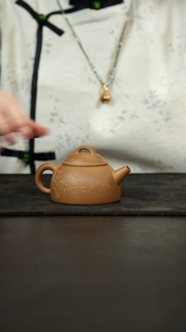 茶壶紫砂壶小生玉成窑半瓢150cc带刻绘