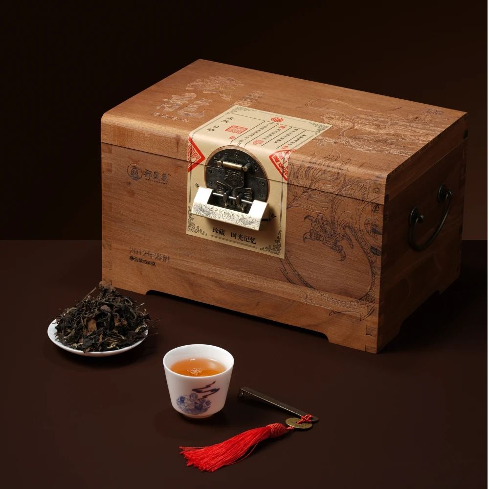 郑莲英 藏龙 福鼎老白茶 2012年寿眉白茶500g箱装/2kg珍藏大罐装