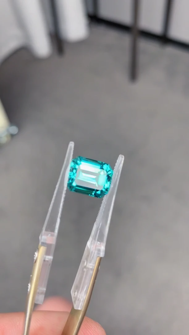 未镶嵌裸石碧玺4.7ct lagoon 碧玺