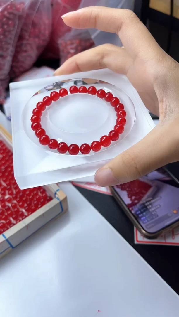 玛瑙/玉髓散珠未镶嵌B504 巴西鸽血红 8mm30个9元