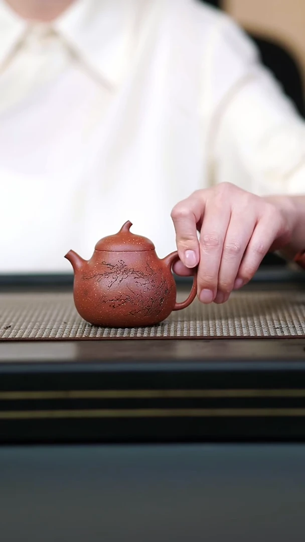 茶壶紫砂半手红降坡梅花茄瓜140cc