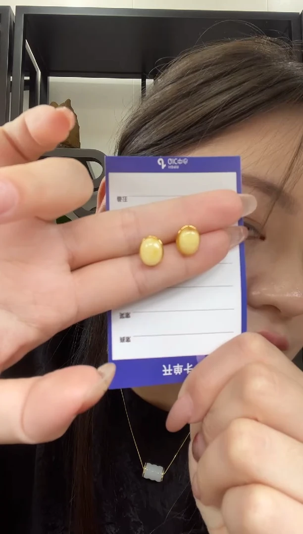 银S925镶嵌琥珀耳饰xa014