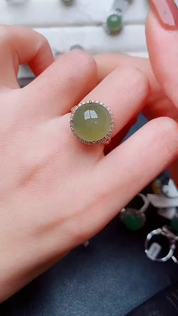 银S925镶嵌戒指翡翠...