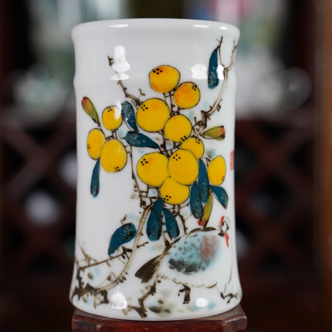 釉下五彩秋元宝笔筒