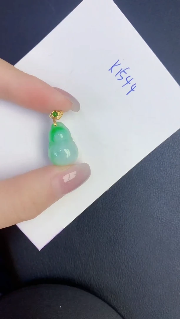 颈饰未镶嵌翡翠缅甸天然翡翠A货