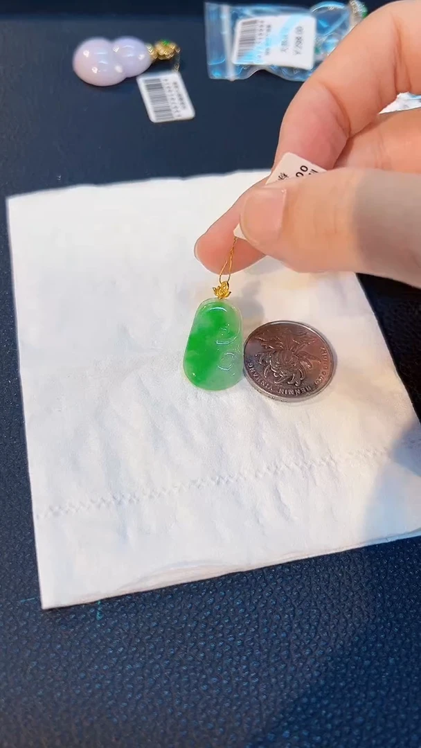 翡翠18K金镶嵌颈饰缅料A货/支持复检/一件