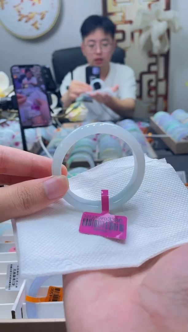未镶嵌手镯翡翠238-52