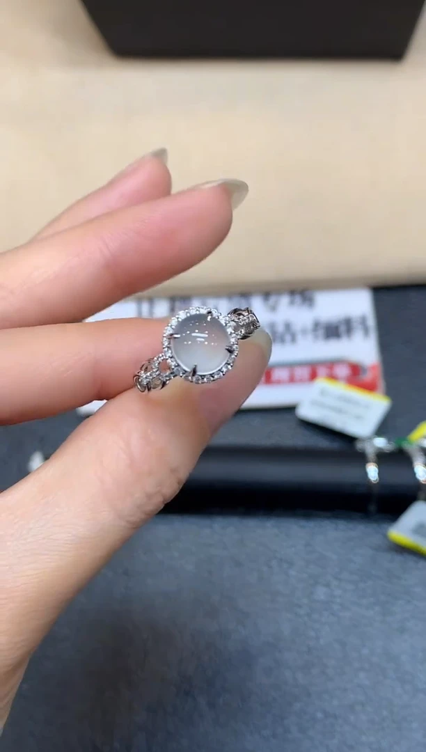 18K金镶嵌戒指翡翠10号【无鉴赏期】蛋面【无服务费