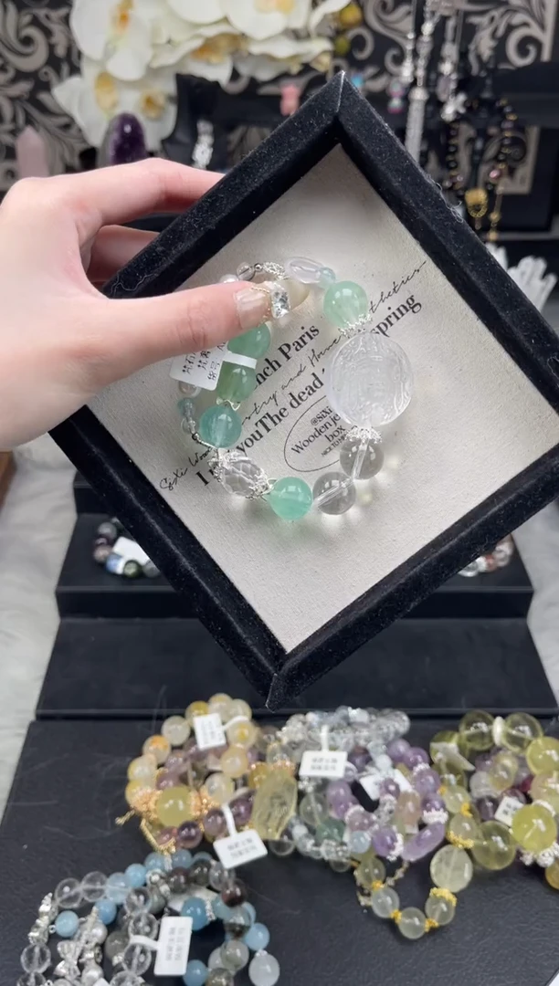 【闪购商品】水晶手链未镶嵌天然水晶 多样性发货