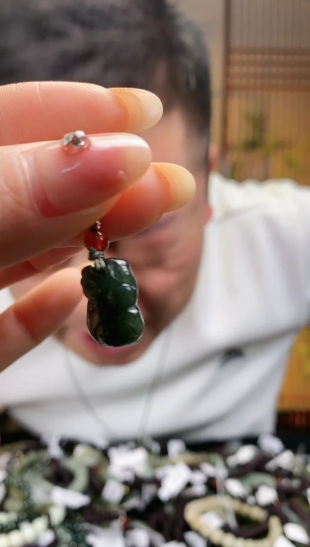 【闪购商品】和田玉颈饰未镶嵌多样性发货，拍一发一