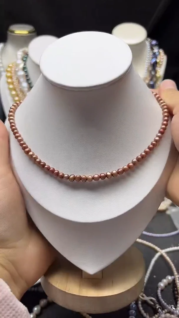 颈饰未镶嵌淡水珍珠多人