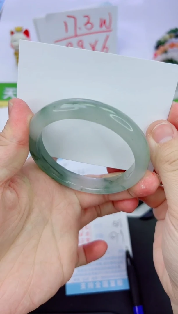 【闪购商品】石英质玉手镯未镶嵌311-58.5