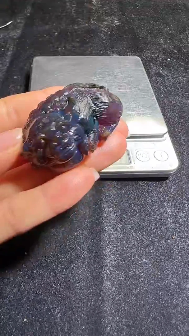 琥珀颈饰未镶嵌47