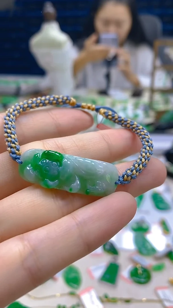 颈饰未镶嵌翡翠新号开播 全场乱卖