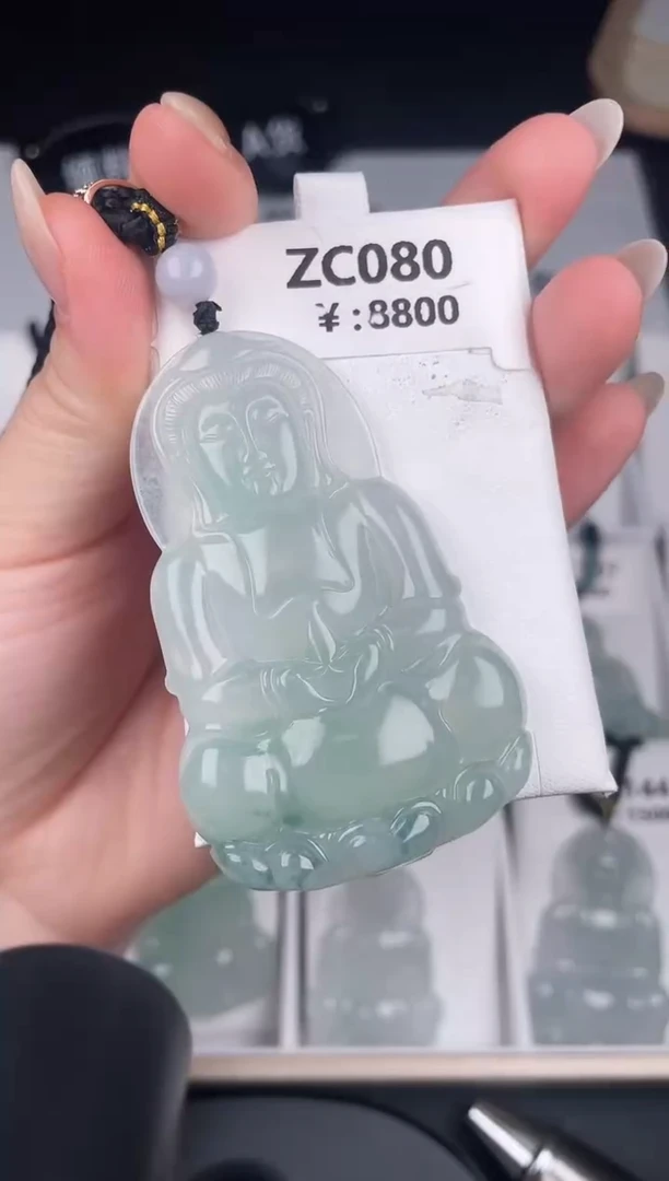 颈饰未镶嵌翡翠ZC080高冰绿飘花超大观音