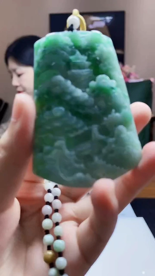 未镶嵌定制翡翠吊坠23
