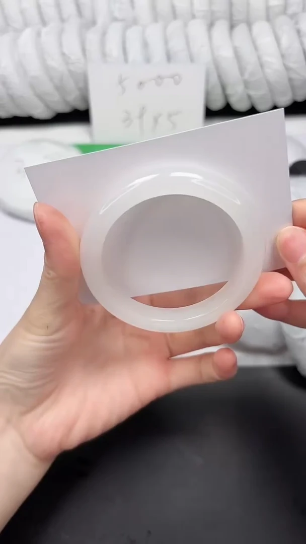 未镶嵌手镯石英质玉60-54.2