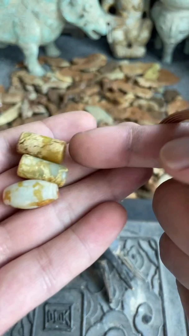 和田玉（糖玉）未镶嵌挂件东顺摆件链接1524654654