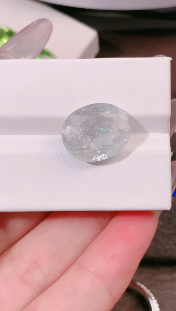 未镶嵌珠宝半成品帕拉依巴碧玺8.76ct
