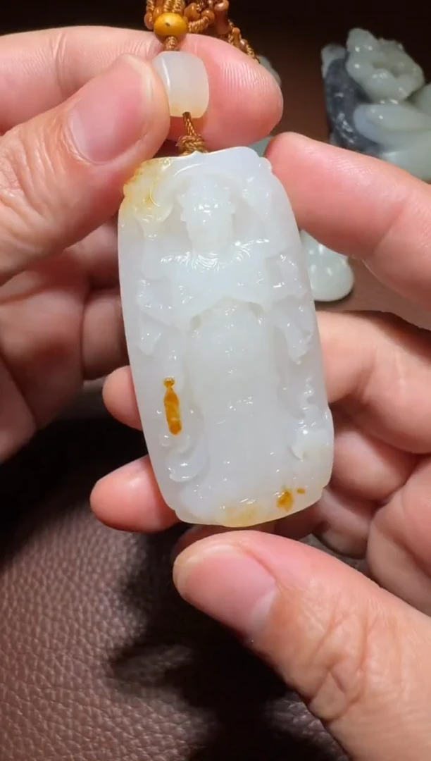 未镶嵌和田玉挂件和田玉