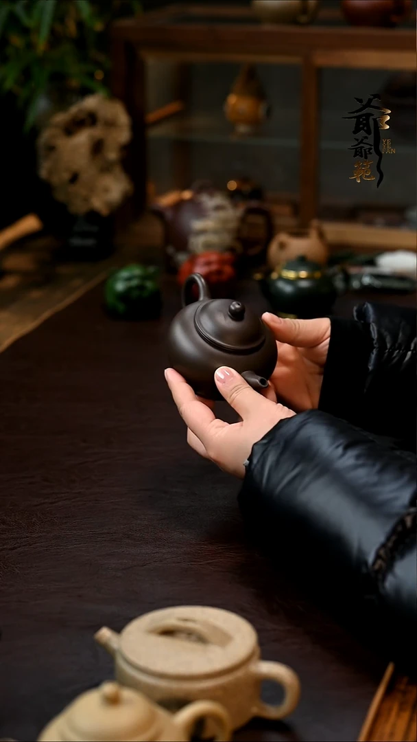 茶壶紫砂潇*宜兴紫砂壶老壶水平（小月）