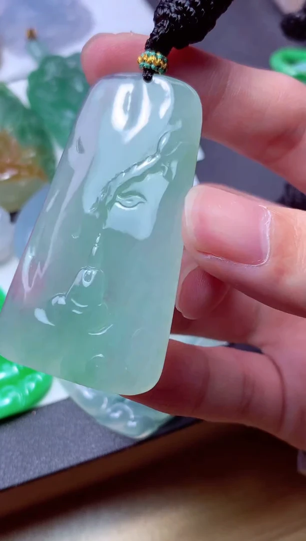 翡翠未镶嵌颈饰天然翡翠