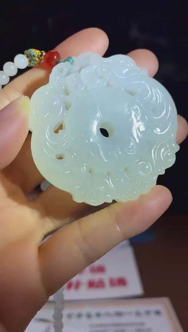 和田玉未镶嵌颈饰D279