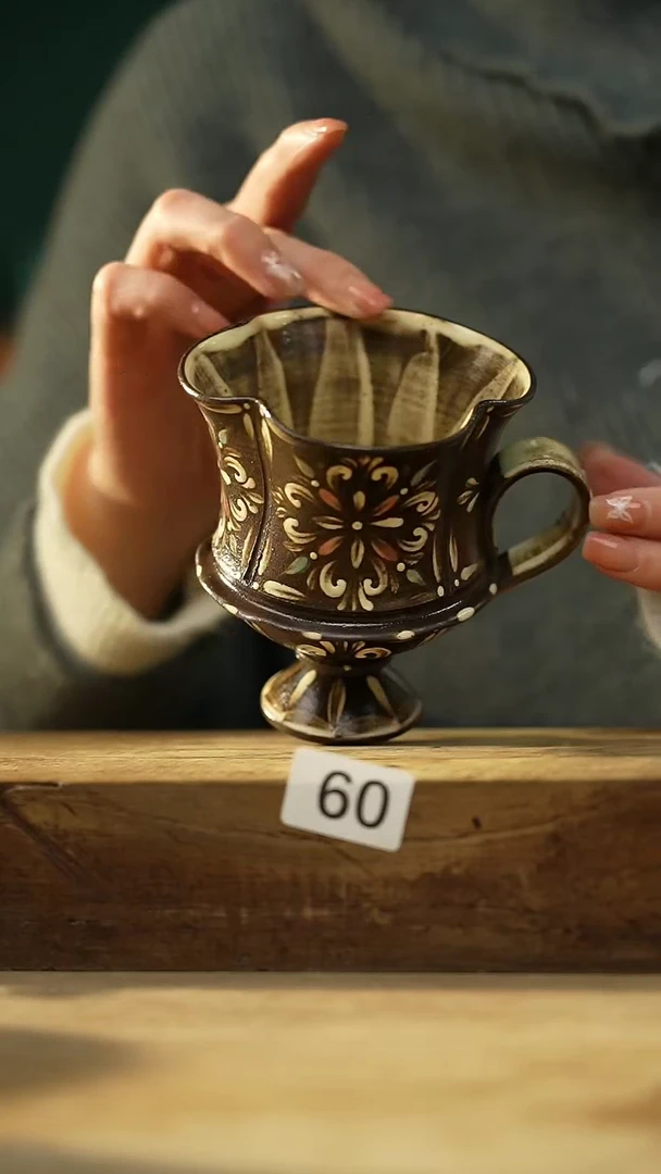 【闪购商品】瓷片新品！设计师款手绘/咖啡杯 听歌