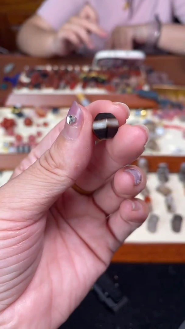 玛瑙/玉髓颈饰未镶嵌145一线