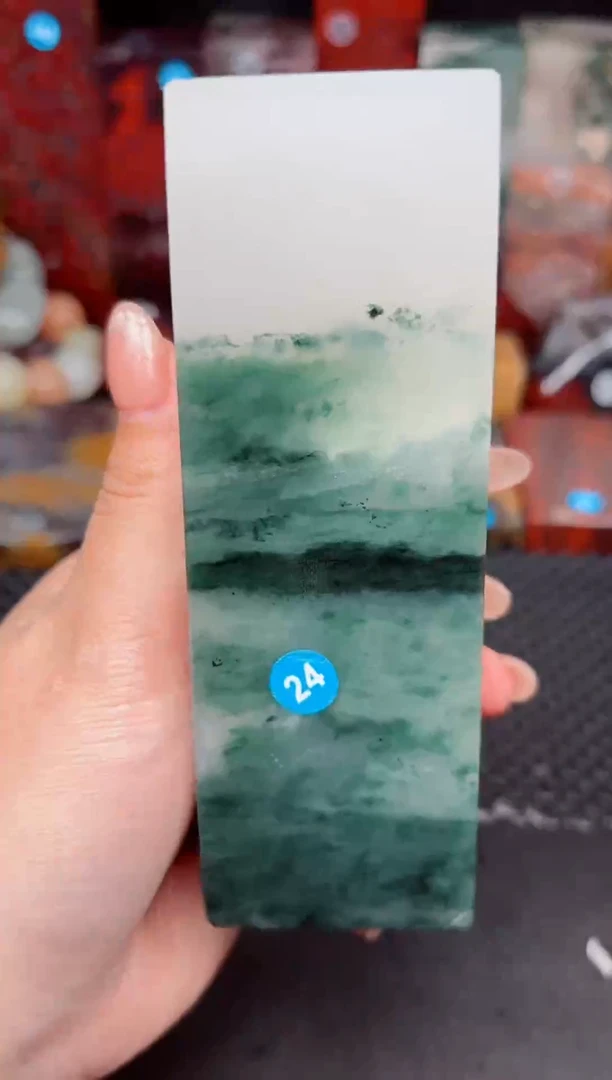 玉桂林鸡血创意摆件装饰 编号：24