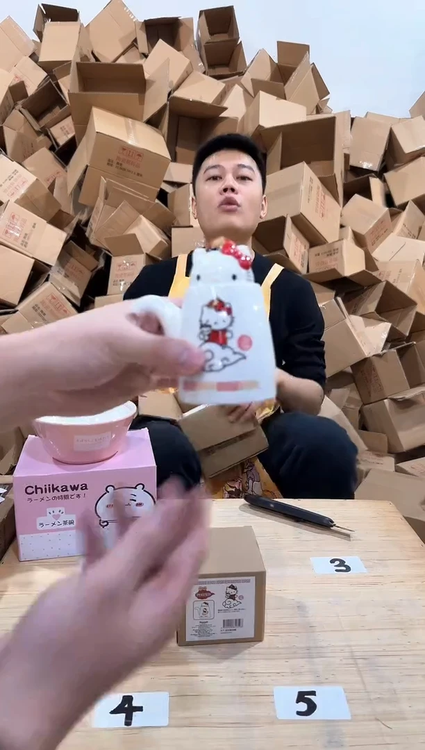 瓷片kt猫酱油壶