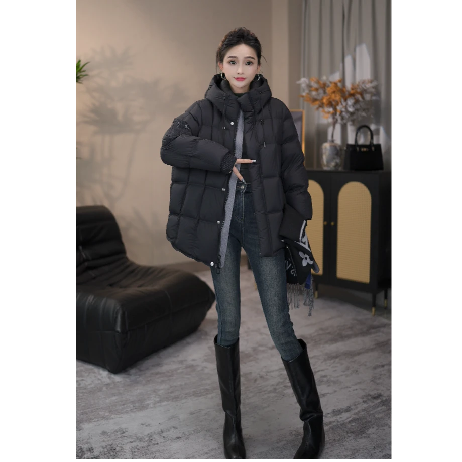 【90鹅绒】-顶奢高货2025女士时尚连帽一手长休闲加厚羽绒服