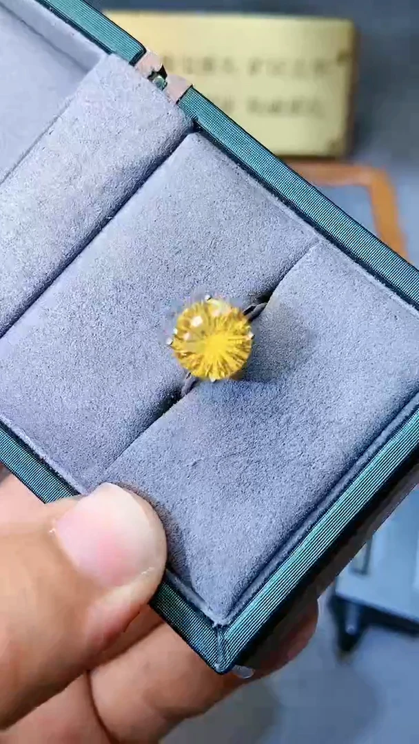 【闪购商品】黄晶戒指银S925镶嵌11111