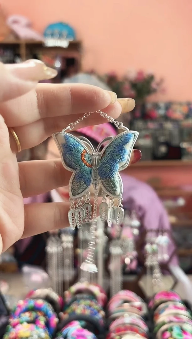 艺枝独绣手工饰品20