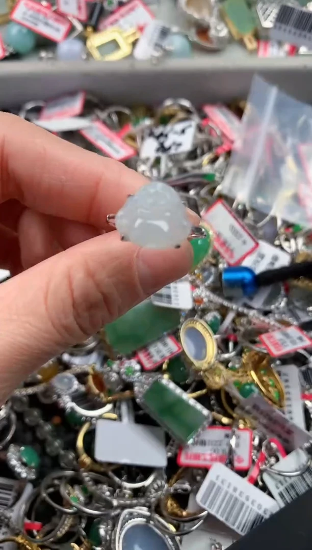 银S925镶嵌戒指翡翠4    1