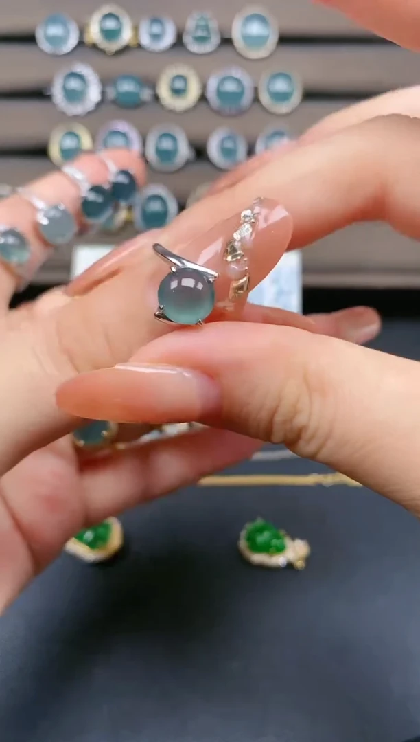 翡翠戒指银S925镶嵌24242