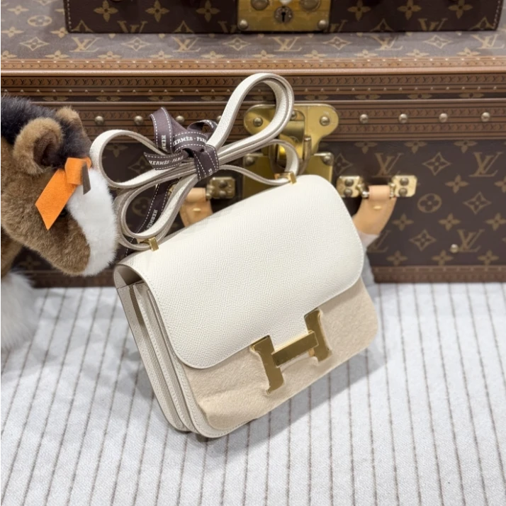 全新未使用 Hermes/爱马仕 贝贝/爱马仕奶昔白康康19包/w刻